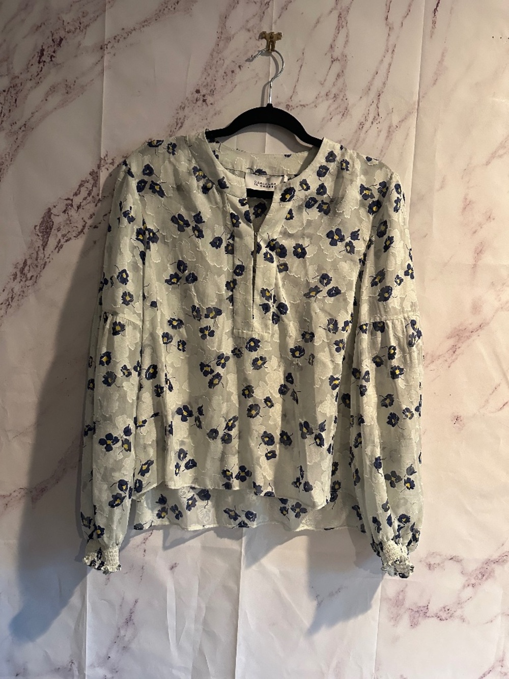 DEREK LAM 10 CROSBY SMOCKED CUFF  FLORAL BLOUSE WOMENS 12 NWT 100% SILK